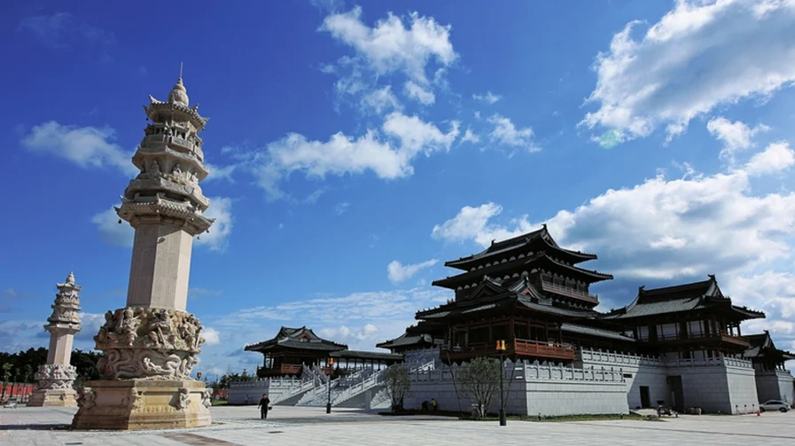 the art museum of dazu rock carvings chongqing
